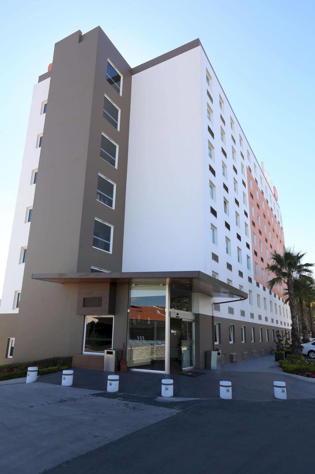 Hotel Hi! ซาโปปัน ภายนอก รูปภาพ